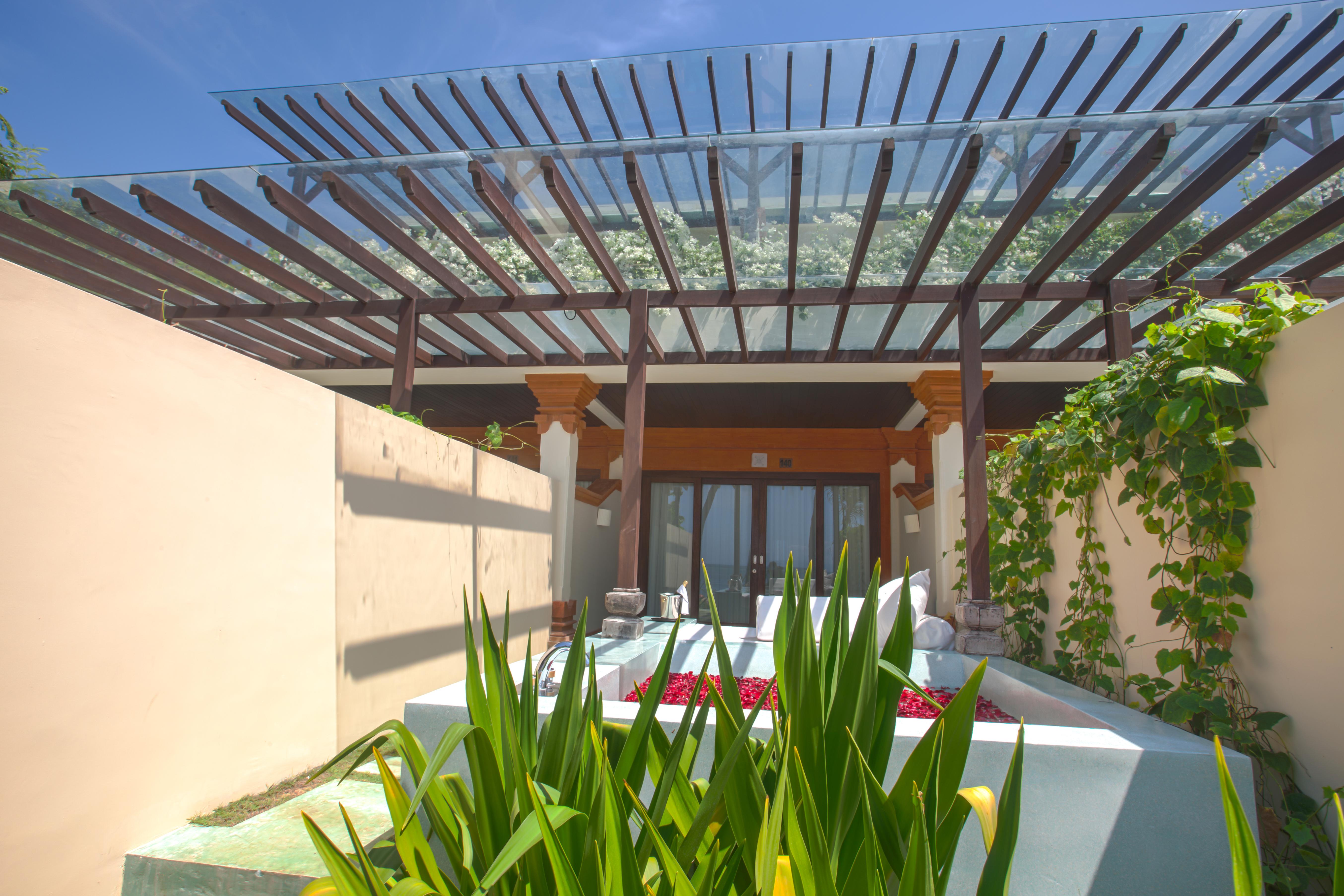 Sadara Resort 5*